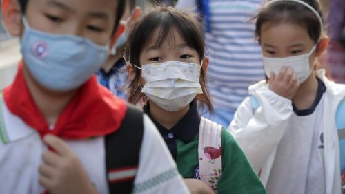 Hà Nội chỉ cho Học sinh đến lớp khi đã tiêm 2 mũi vaccine cho người dân